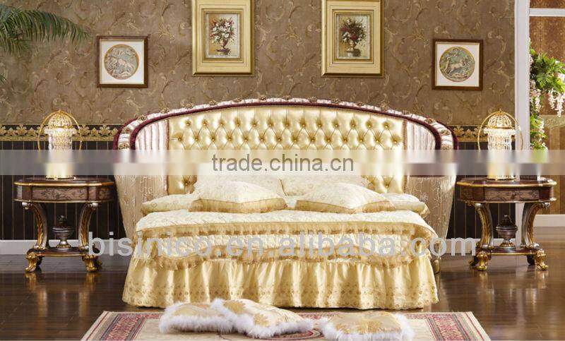 Vintage Classical Bedroom Furniture Set, Italian Style Carved Wooden Bed With Night Stand, Retro Imperial Bedroom Set