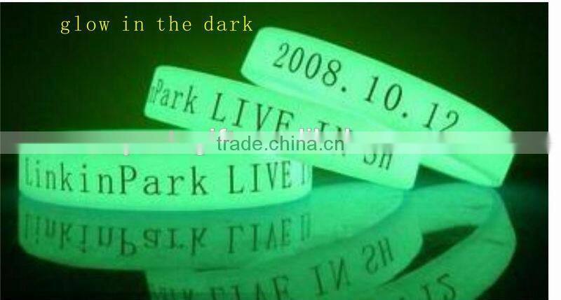 Cheap advertising Camouflage silicone wristband