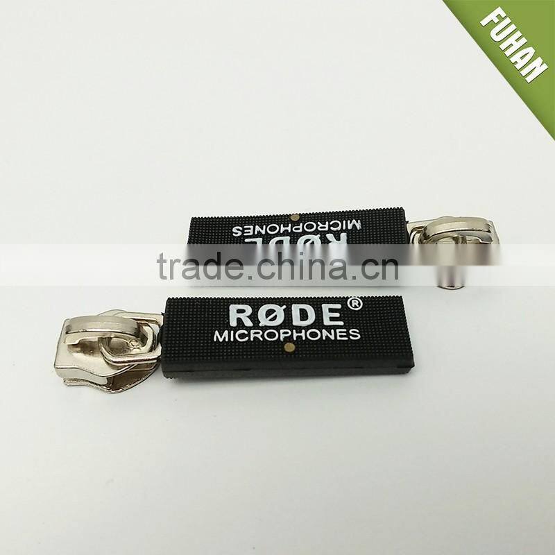 Directly Factory Provide Eco-friendly Silicone Zip Puller