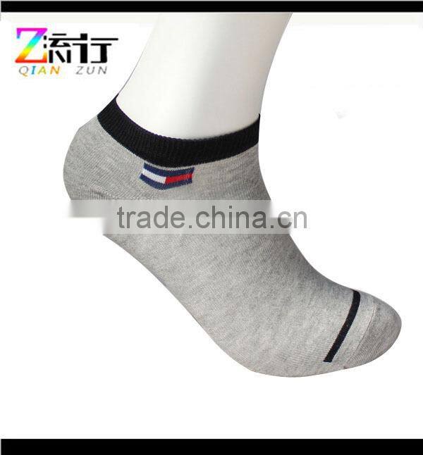 classic fashion men's socks / custom 100% cotton socks / sport socks