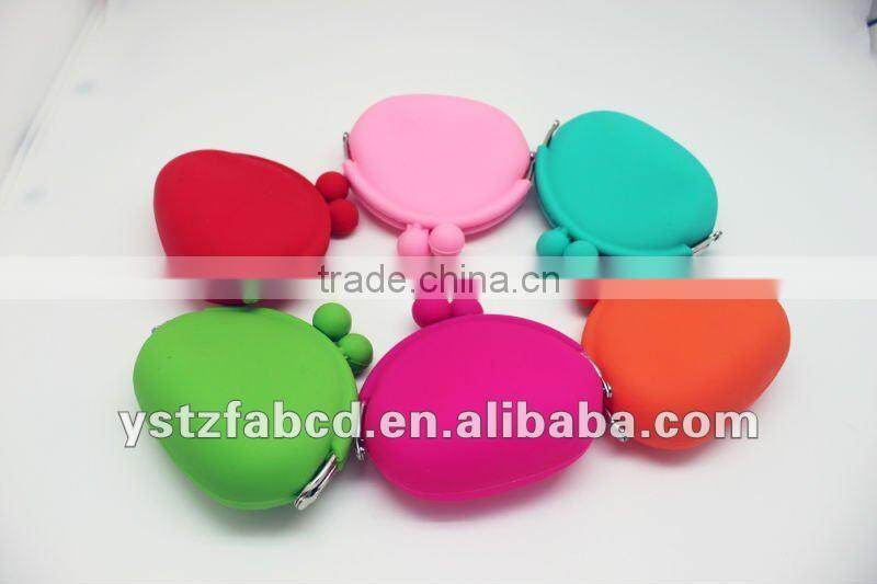 Attractive lady pocket coin purse , fancy mini silicone coin purse
