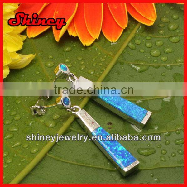 high quality micro paved gold plating white AAA cubic zironia fashion men's earrings