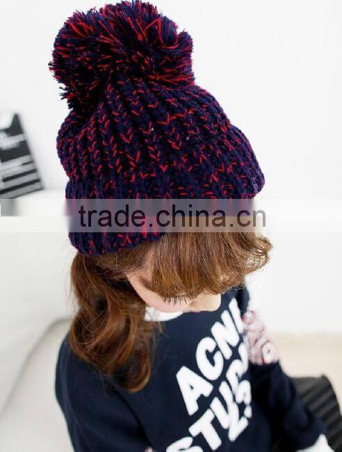 New Design Acrylic Coloured Thread Knitting Beanie Caps and Hats