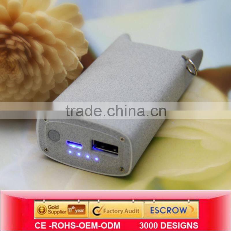 Special Design Mini Cat Mobile Power Bank OEM power bank