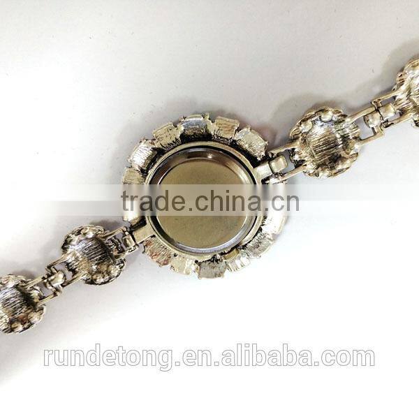 2015 girl latest hand watch quartz movement