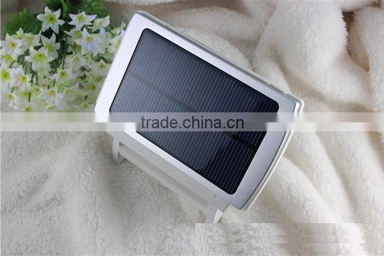 2015 hot selling solar power bank 10000mAh, portable solar phone charger, ce rohs fcc passed smart phone solar charger