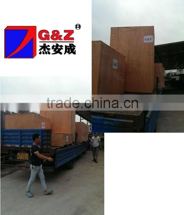 Semi-automatic strapping machine