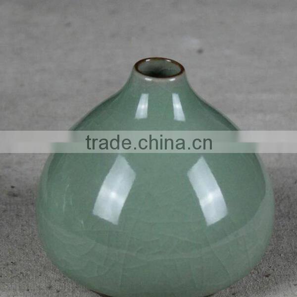 Longquan celadon Small ceramic vase simple modern home Tea flower holder home decorations Chazhuo