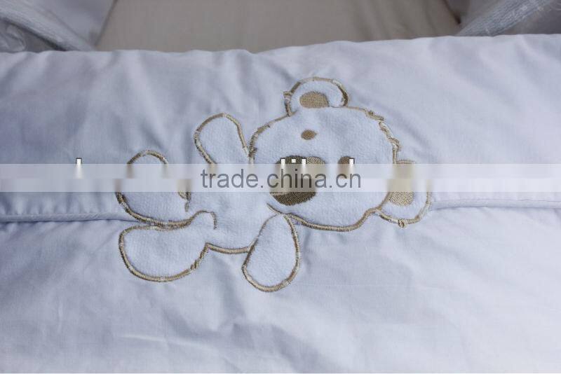 hot sale baby swing bassinet in cute bear embroidery