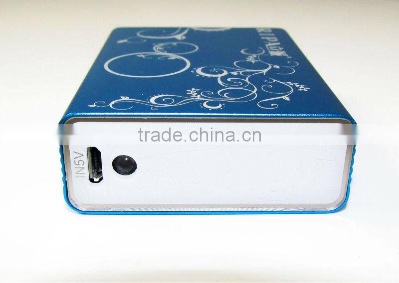 factory USB portable charger with flashlight for digital devices