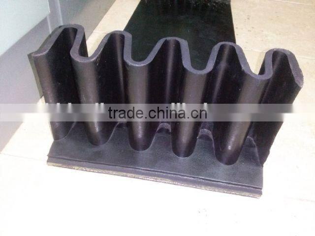 Corrugated Sidewall Conveyor Belt/Transmission Belt for Cement