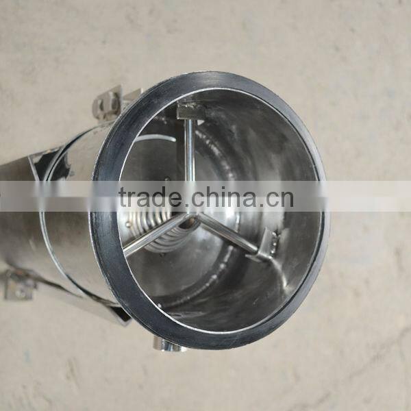 Single bag cartridge filter housing