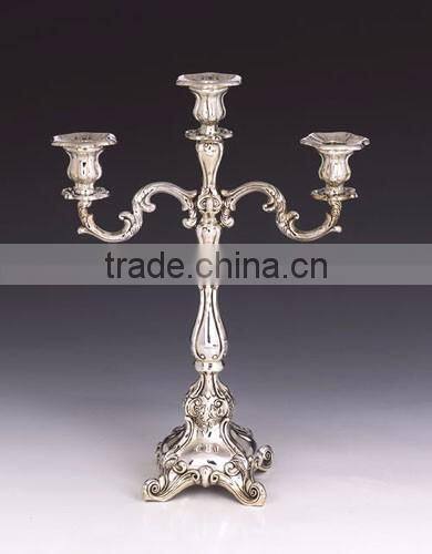 Gold Centerpieces/antique can delabra/5 Arm Gold Candleabra