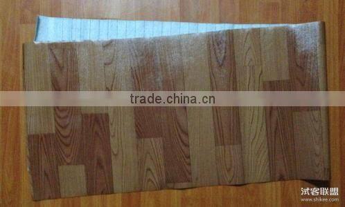competitive price PVC flooring Indoor synthetic badminton court flooring