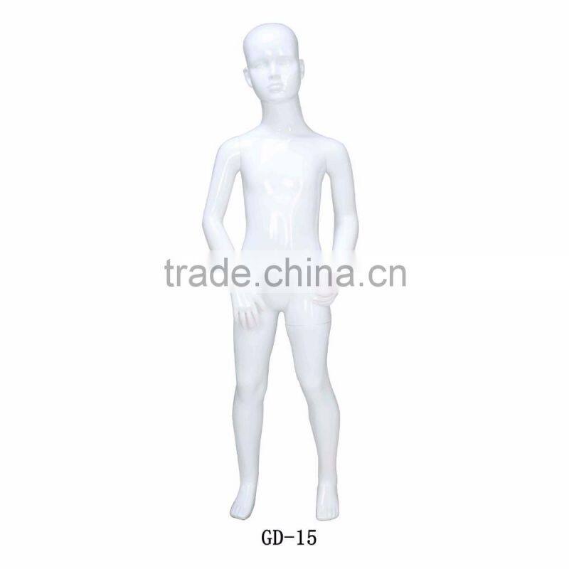 PlastIc full body of child mannequin for window display