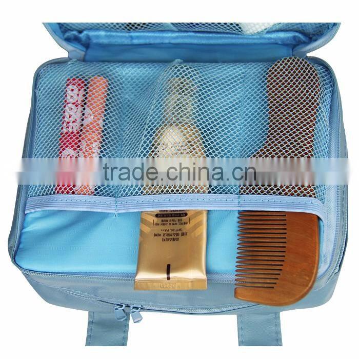 Hot selling supermarket portable nylon makeup bags and cases for ladies in Germany