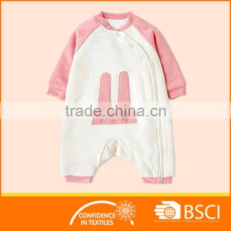 Long Sleeved Soft Animal Printed Cotton Polyester Baby Romper