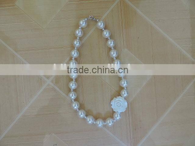 baby girl flower necklace peral crystal symmetric kids clothes accessories wholesale 2016 children jewelry