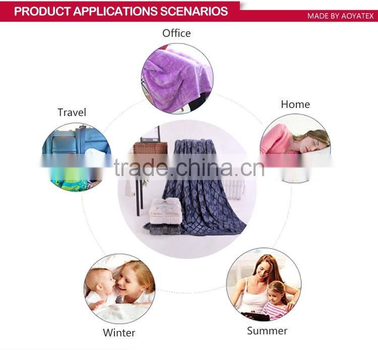 100 polyester christmas snowflake design printed flannel fleece blanket