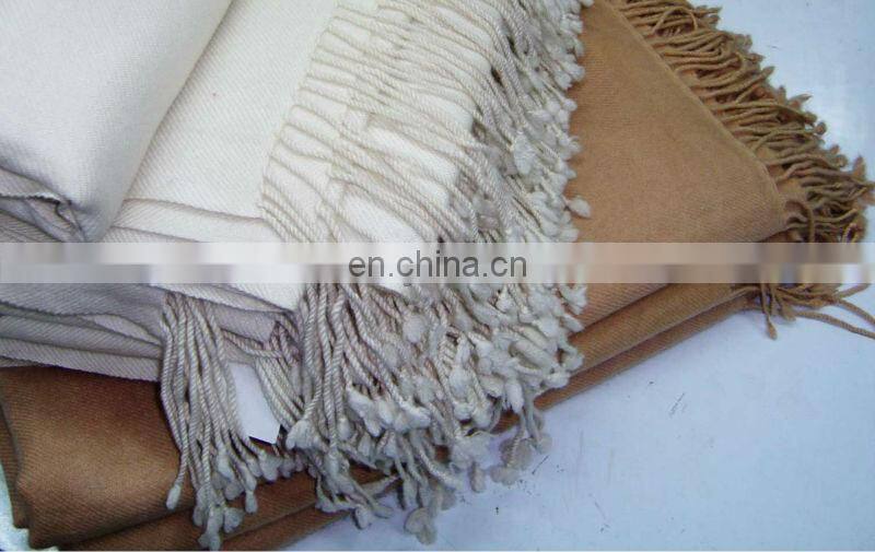 Cashmere Throw / blankets in india