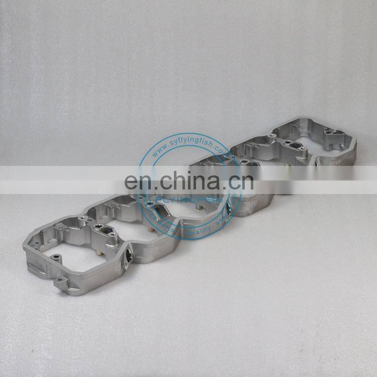 Original and Aftermarket Spare Parts ISDe QSB Diesel Engine Rocker Level Rocker Arm Housing 4938657