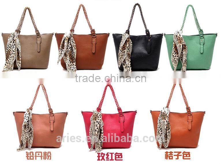 Trendy Italy designer women handbag with scarf decorative