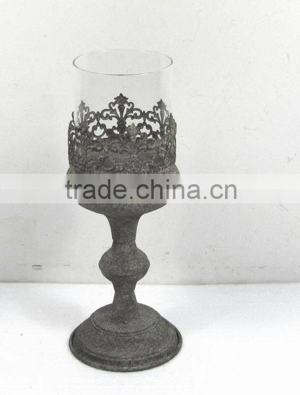 DIA12.5cm engraved metal candle holder w/antique rustic finish