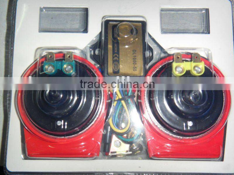 dl1000-50 motorcycle and magic horn