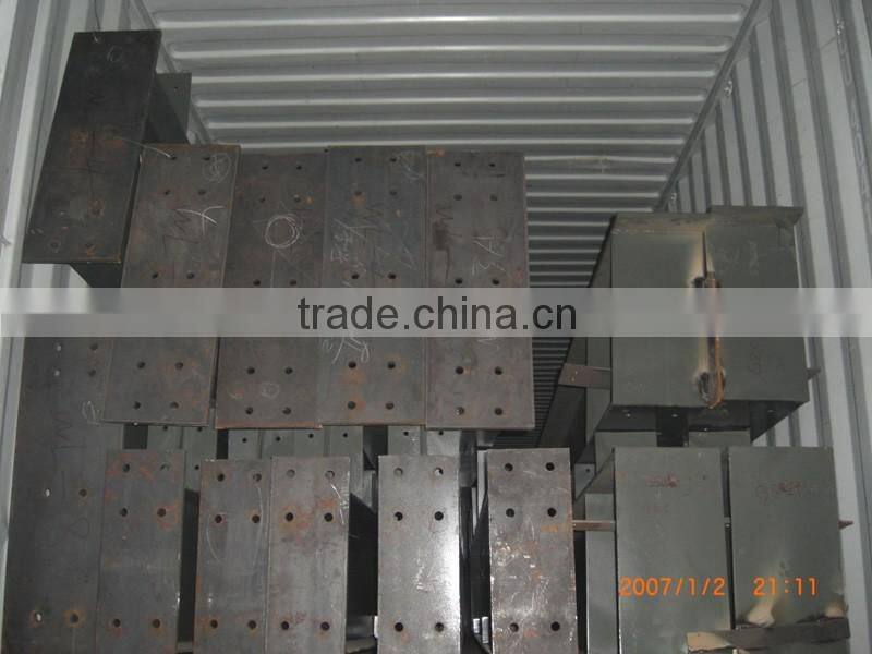 Structural steel frame warehouse construction