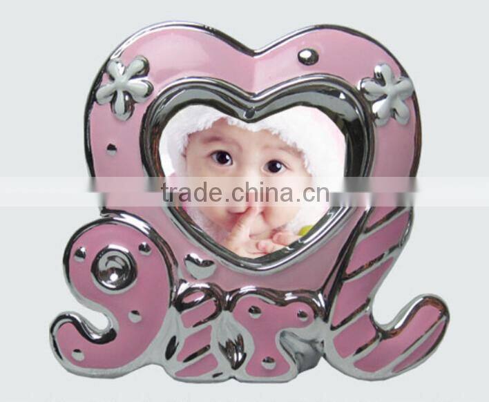 Wholesale heart shaped adjsutable pink baby girl picture frames