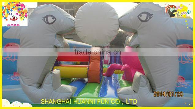 2015 customized inflatable castle manufacturer