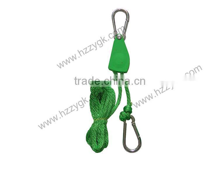1/4 Inch greenhouse rope ratchet with snap hook