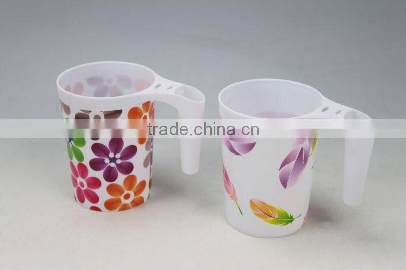 Plastic water cup