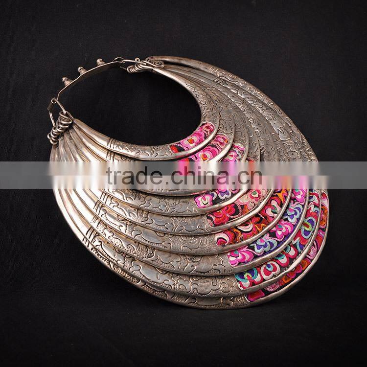 2015 new arrival 9 levels embroidered necklace vintage women necklace