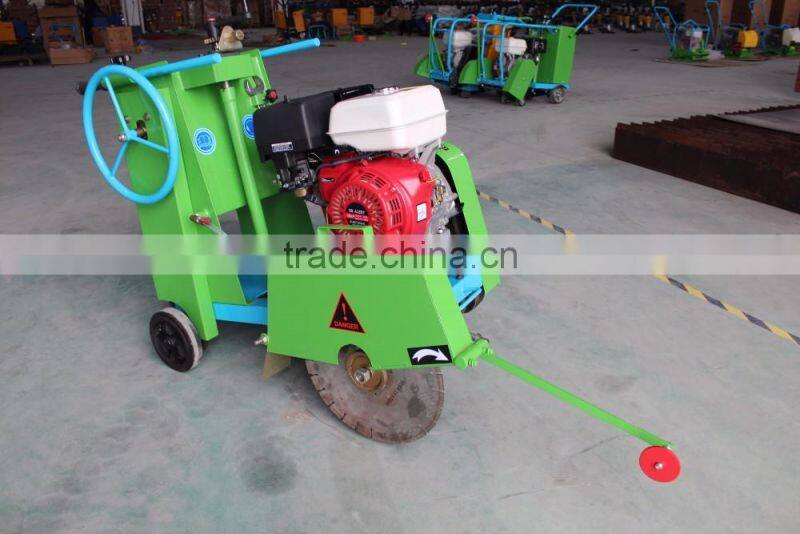 17cm Cutting Depth Diesel Aspalt Cutter Q450