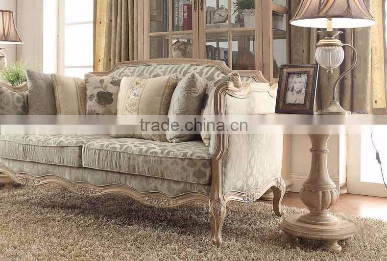 Classic American provincial home furniture solid wood hand carved round side table