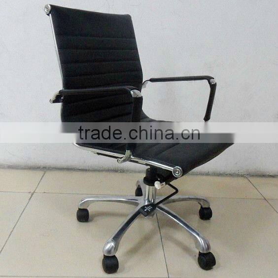 leather and chrome chairs (3013B)