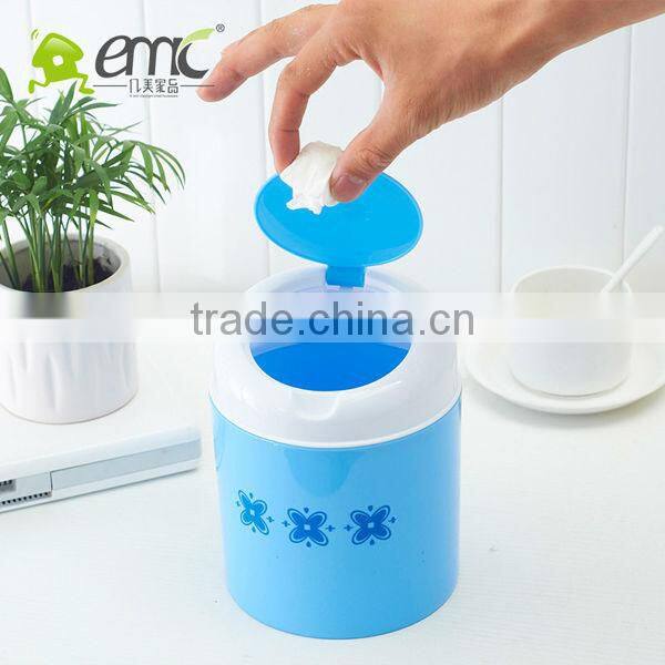 Little plastic dumpster with lid round 205