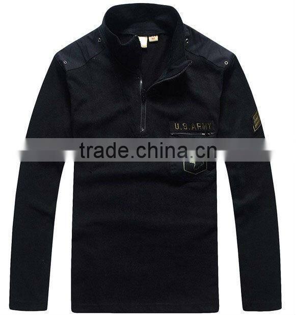 Men's 65% polyester 35% cotton with logo patch zipper collar and pocket military polar fleece jacket