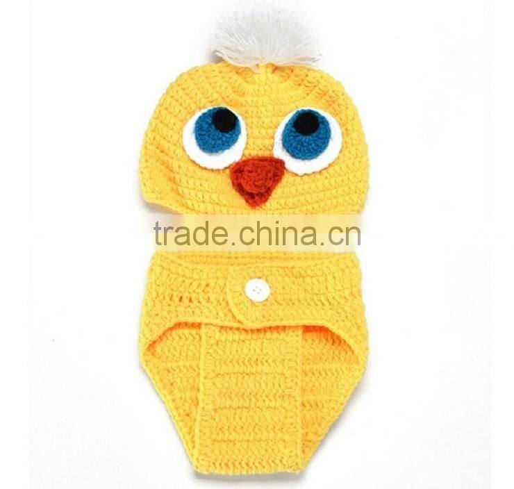 2016 Fashion baby handmade cartoon DUCK model knitted hat baby hat pant shoes set