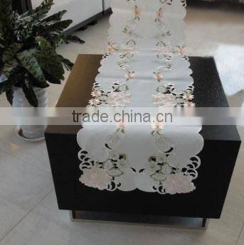 table runner embroidered