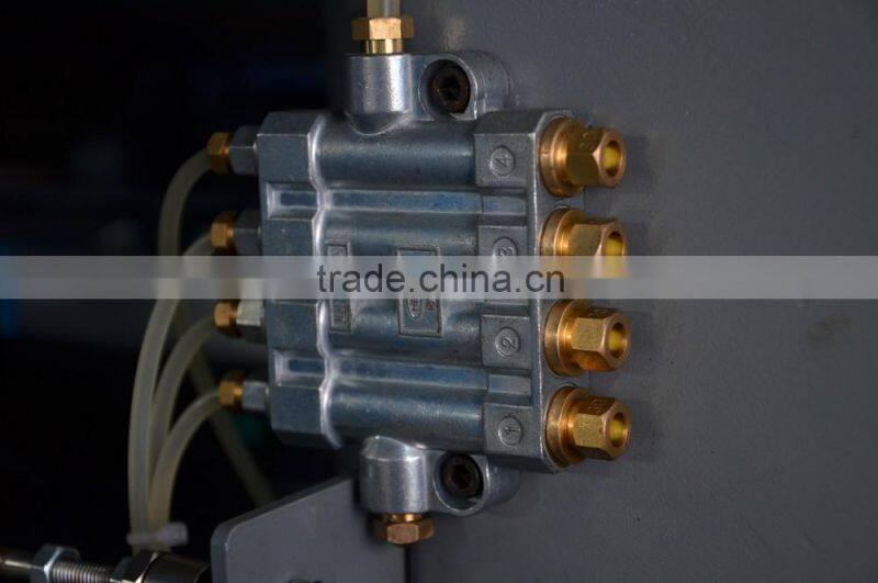 Energy Saving Servo Motor Plastic Injection Molding Machine