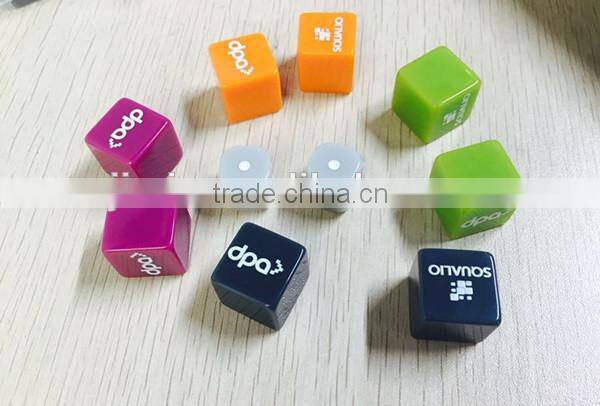 plastic colored custom logo dice