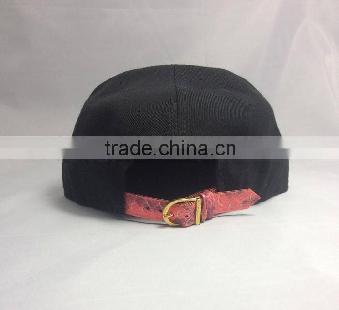 Custom gold metal plate snapback hats red leather strap buckle snapabck hat
