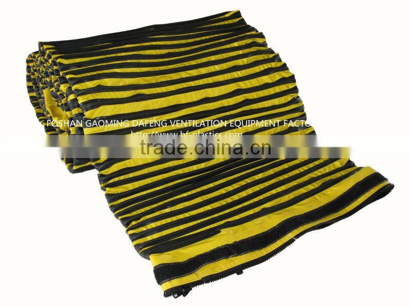 Lay flat insulated air vent duct with Zipper and Velcro coupling