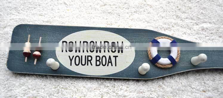 Hot selling eco-friendly handmade natural wooden clothes hook with cheap price