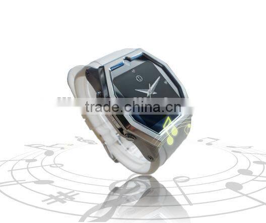 Quad Band 1.6 inch touch screen watch phone,support java, msn, mp4 .1.3m camera