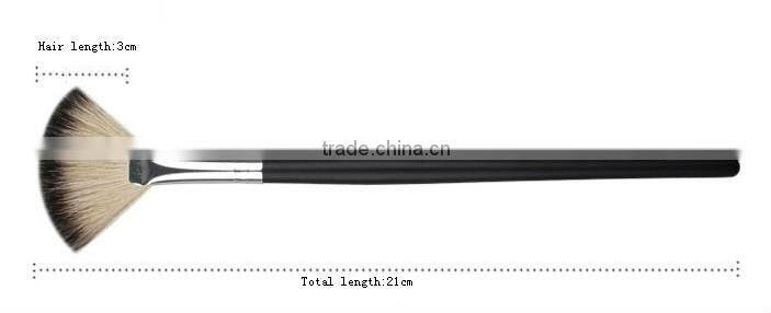 Beautiful fan brush ,OEM ,ODM are welcome