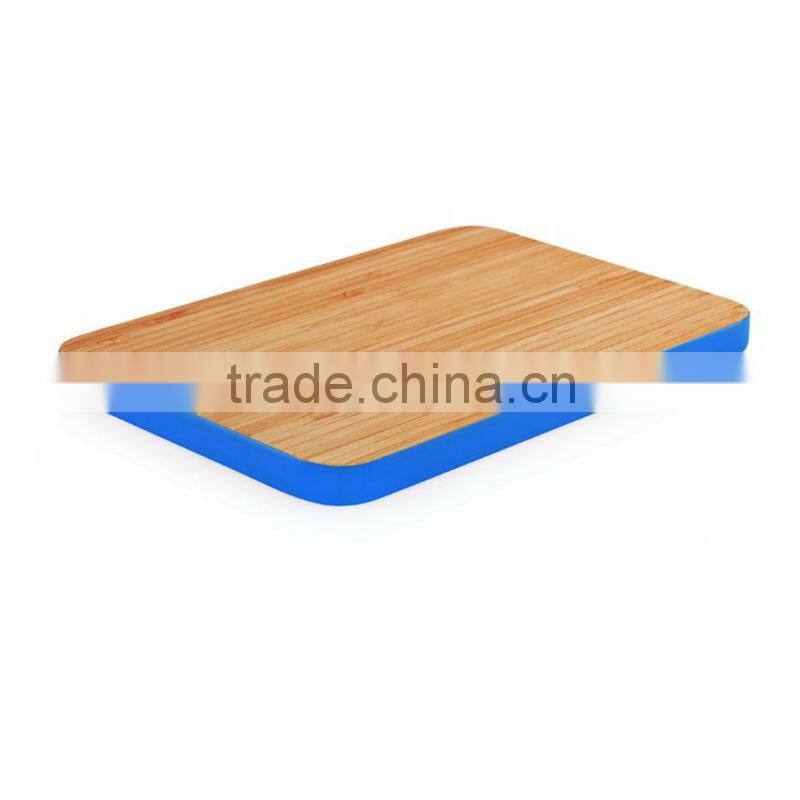 bamboo chopping board with nonslip rim
