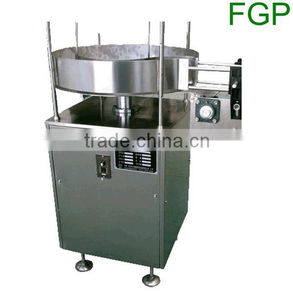 China factory price semi-automatic bottle unscrambler for sale